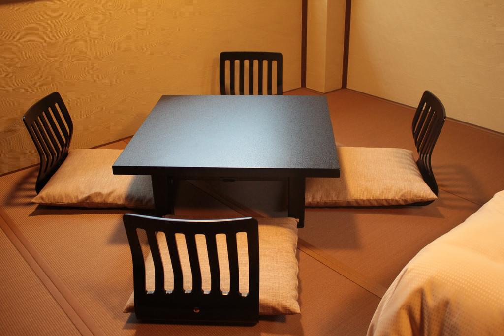 Tokiwa Ryokan Nikko Esterno foto